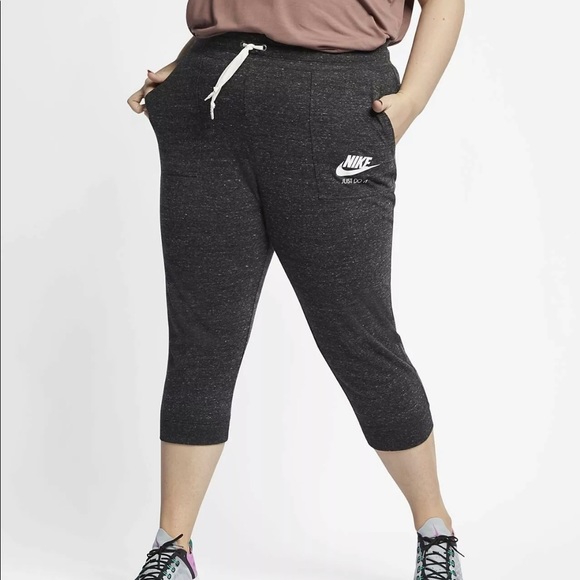 Nike Sportswear Vintage Capris 3X - Picture 7 of 9